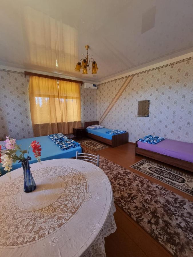 Guesthouse At Oleg'S Zolotoy Bereg Gudauta Exteriör bild