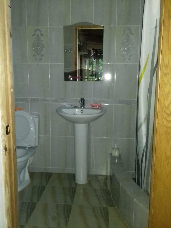 Guesthouse At Oleg'S Zolotoy Bereg Gudauta Exteriör bild